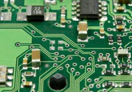 印刷電路板與軟件開發(fā) 理解電子系統(tǒng)的關鍵組件